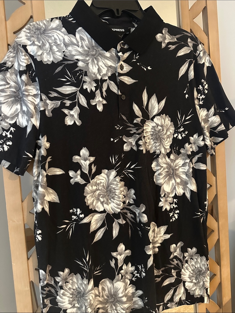 Express Black & White Floral Short-Sleeve Polo
